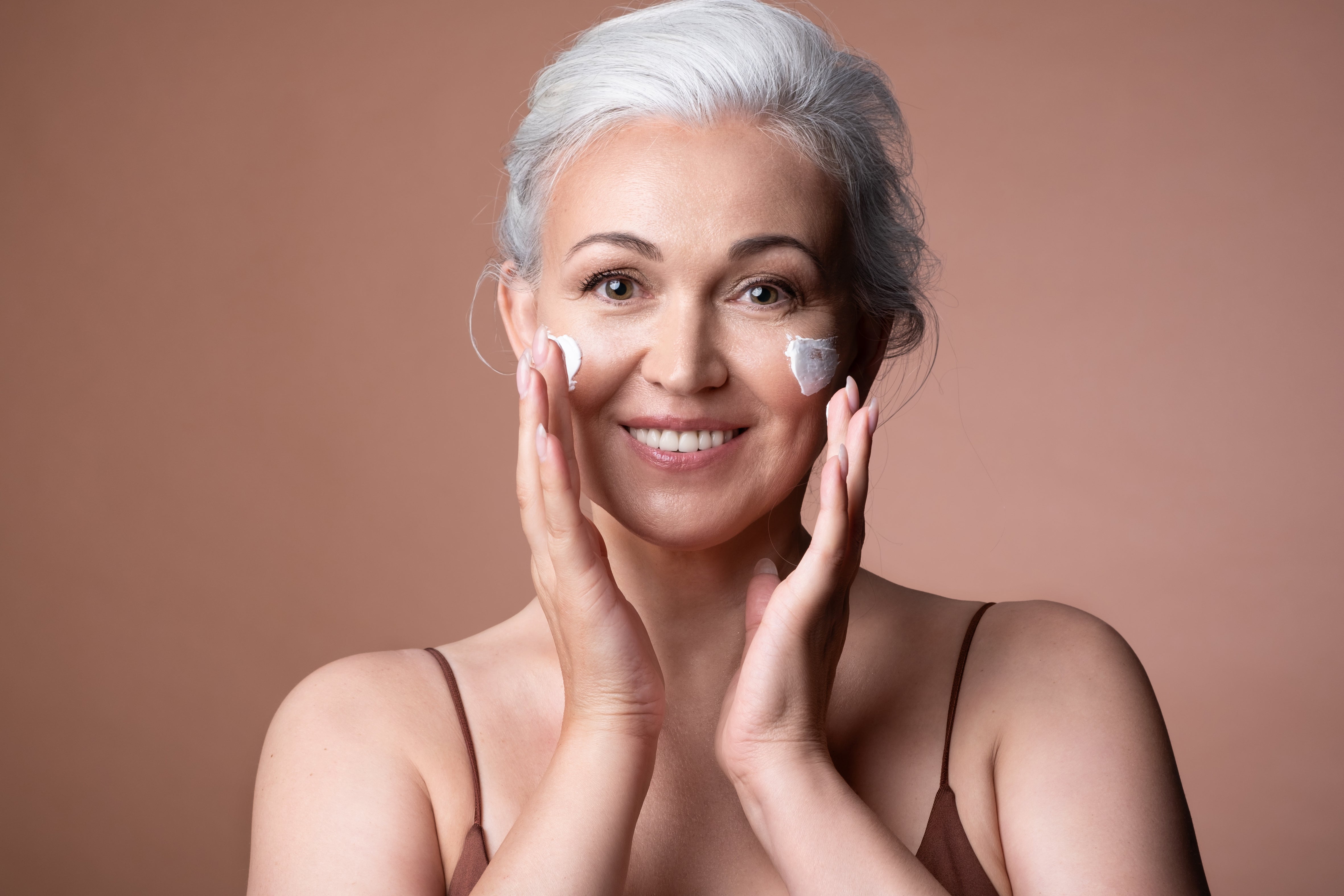 Can You use Mandelic Acid with Vitamin C? Procoal