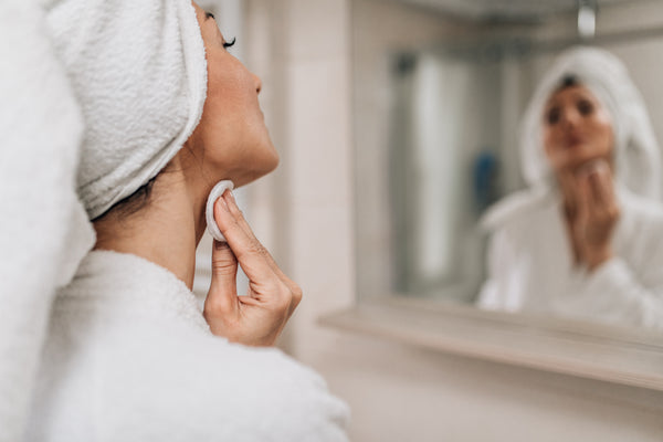 Can You use Salicylic Acid Cleansers with Retinol?