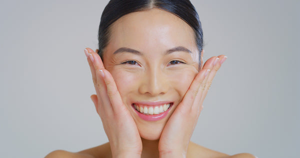 Can You use Both Vitamin C and Hyaluronic Acid Both in The Morning?