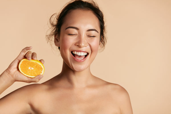 Is It OK to use Hyaluronic Acid with Vitamin C?