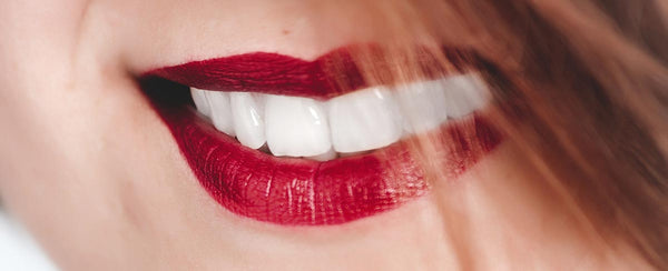 10 Beauty Hacks To Whiten Your Teeth